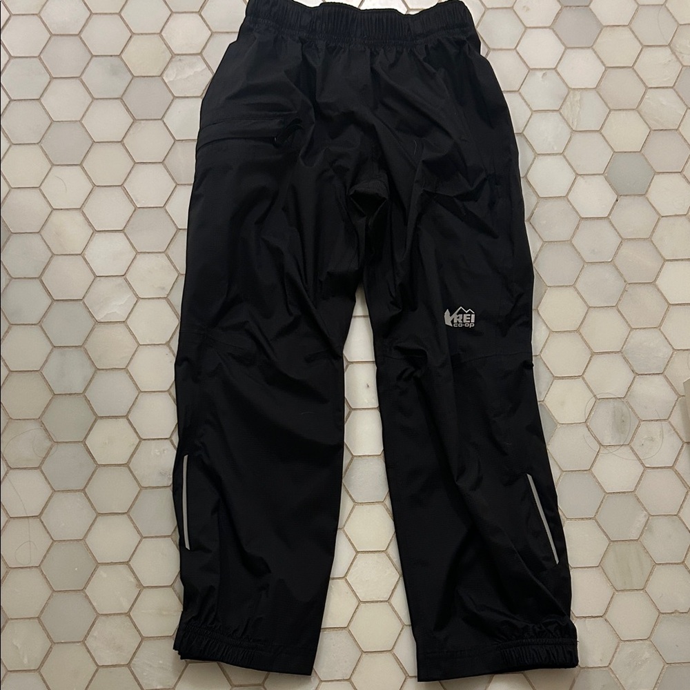 REI Rainwall Rain Pants - size XS (6-7)